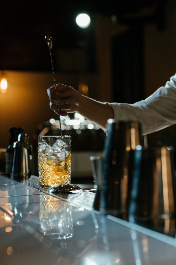 Barman & Cocktail